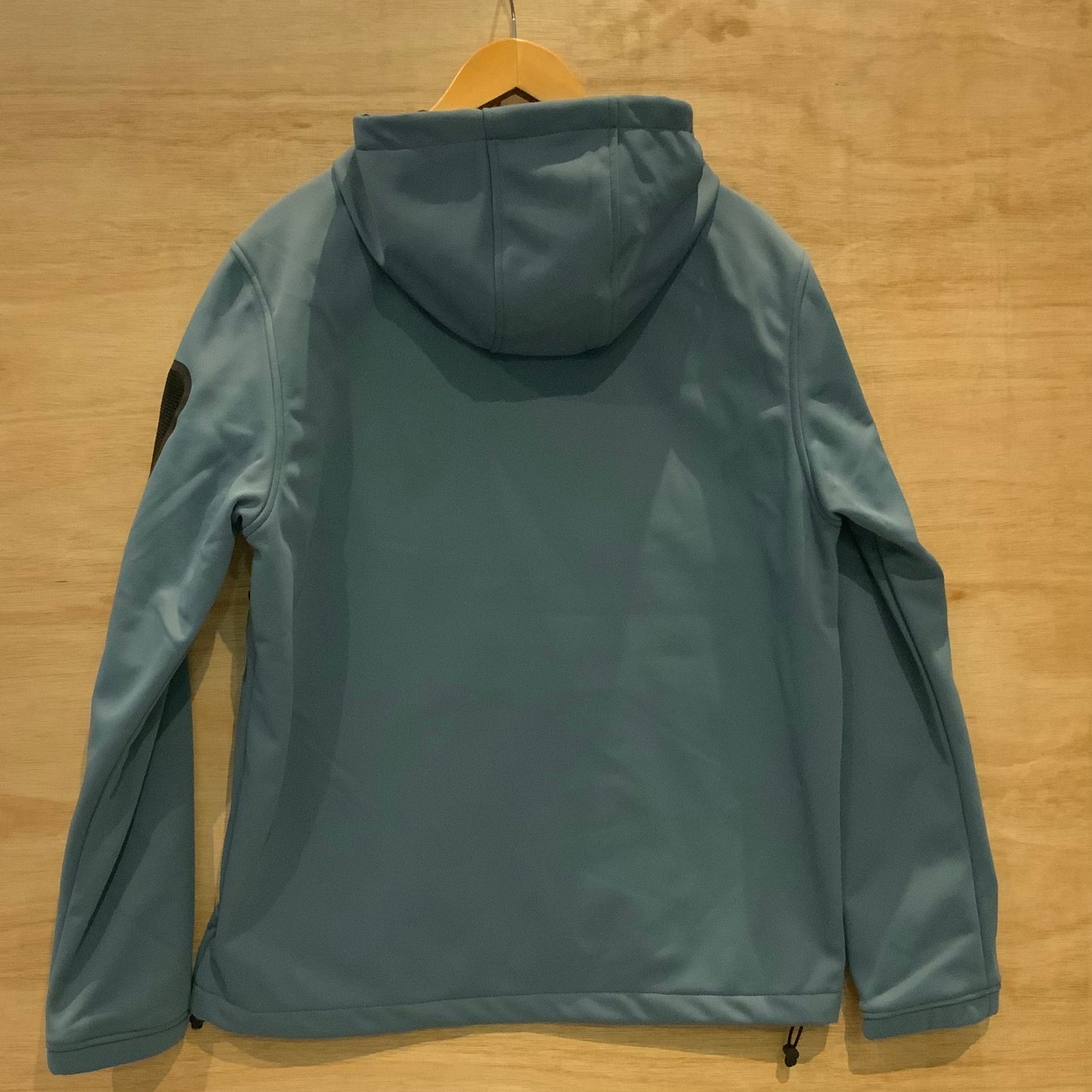 Ellesse Softshell Jacket | Fleece-Lined Men’s Softshell with Zipped Pockets