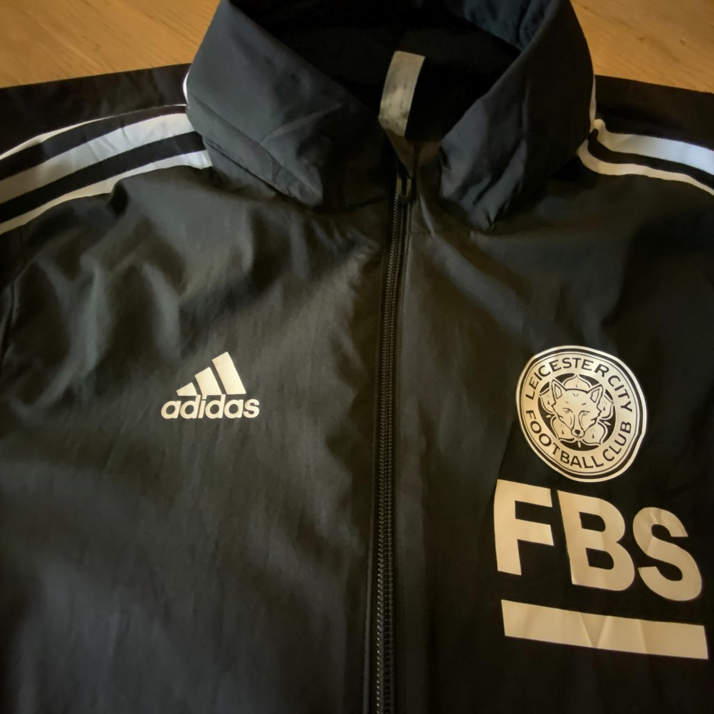 Adidas Vintage Leicester City FA Cup Era Jacket – 2021