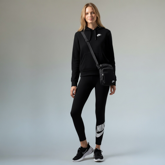 Nike Men’s Logo Heritage Cross-Body Bag