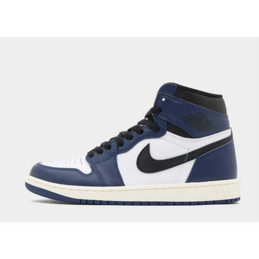 Air Jordan 1 Retro High OG Midnight Navy side view DZ5485-401