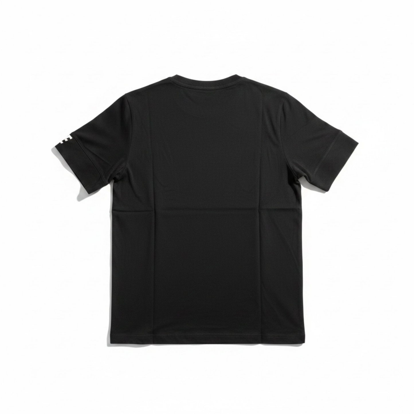 Nike T-Shirt – Classic Everyday Essential (Black & White)