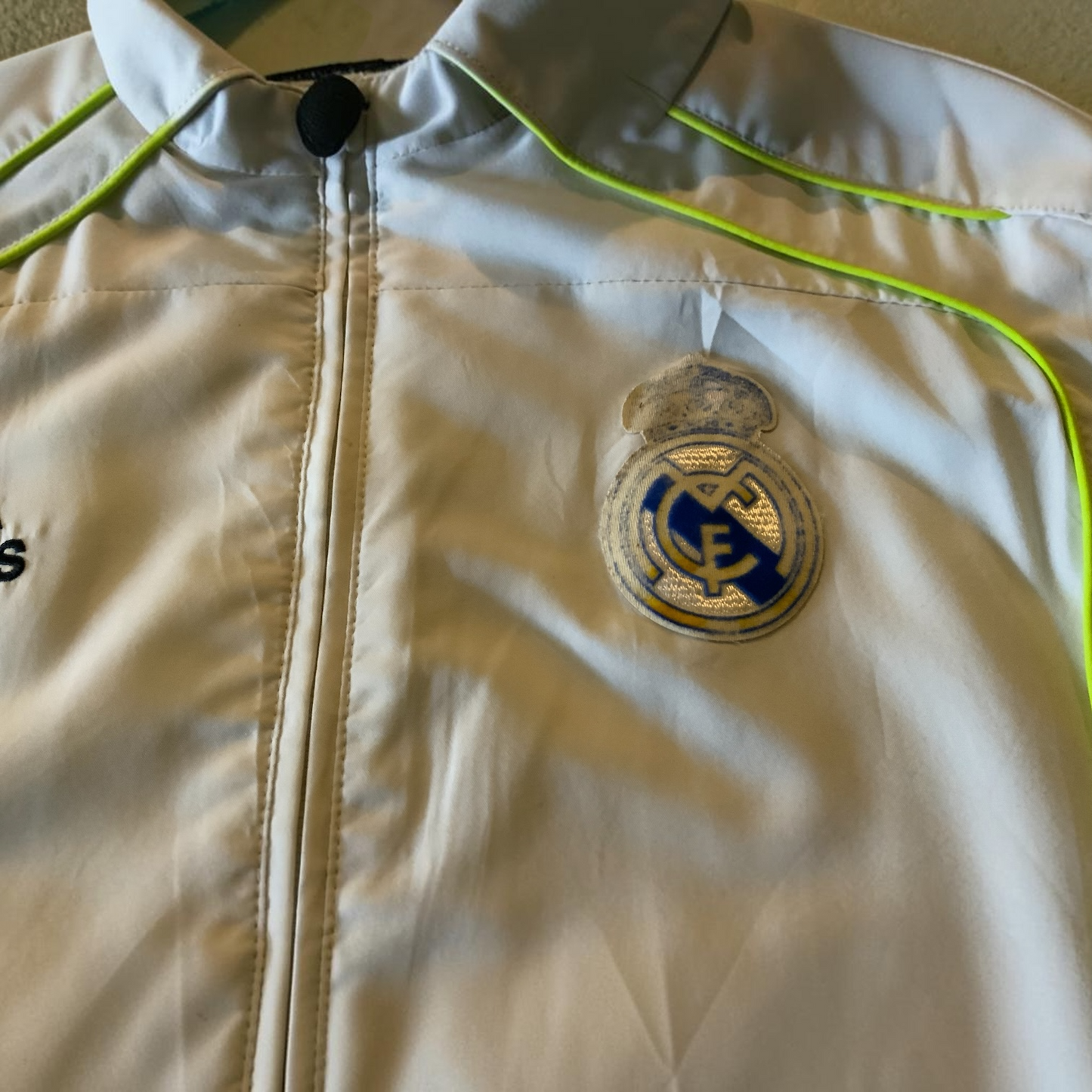 Adidas Vintage 2010 Real Madrid Training Jacket – White – Worn Vintage