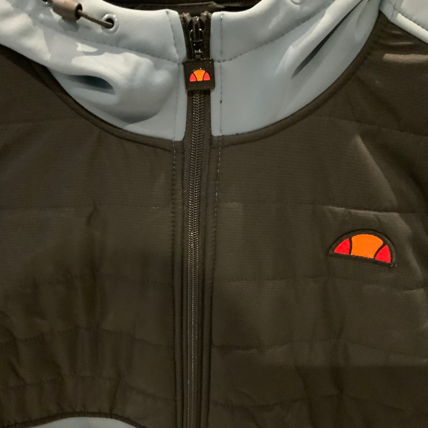 Ellesse Softshell Jacket | Fleece-Lined Men’s Softshell with Zipped Pockets