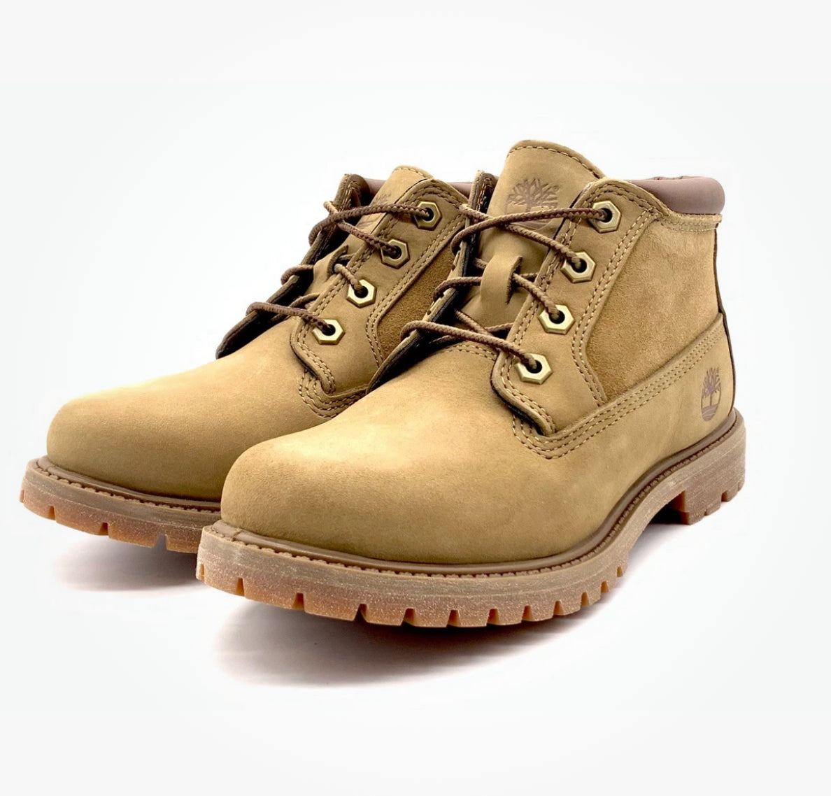 Timberland Women's Beige Nellie Chukka last pair