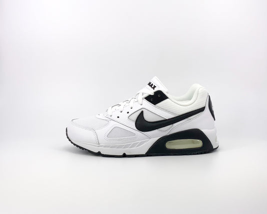 Nike Air Max IVO