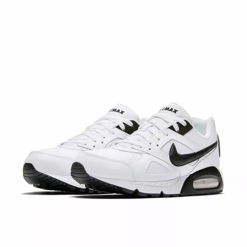 Nike Air Max IVO