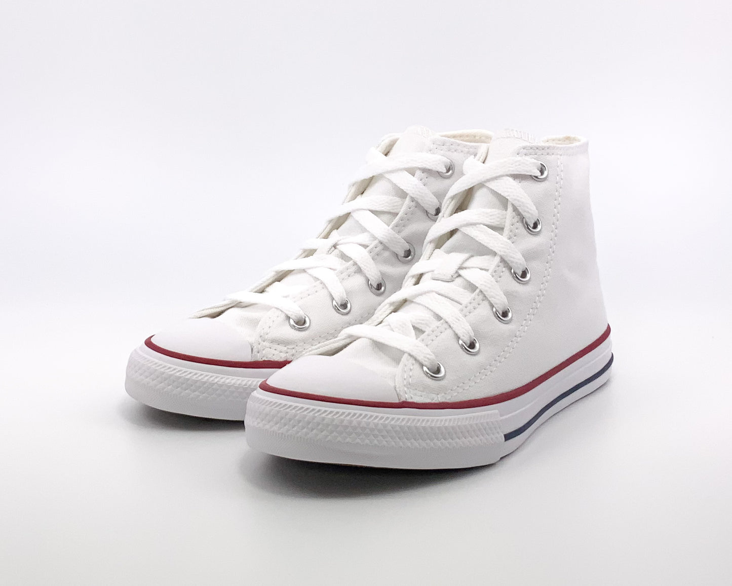 Chuck Taylor All Star Classic YOUNGER KIDS HIGH-TOP SHOE